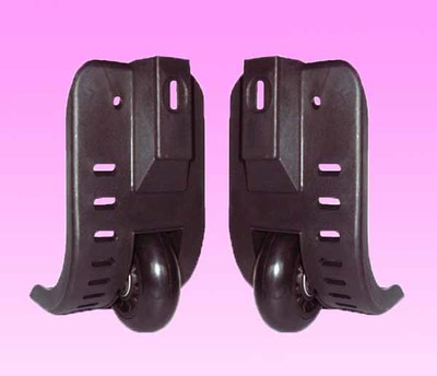 东莞与惠州 手袋五金配件产业的协同发展之路——以花都友恒手袋五金厂为例